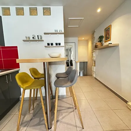 Le Cocon Citadin - Parking Gratuit A 500 M - 2 Smart Tv *